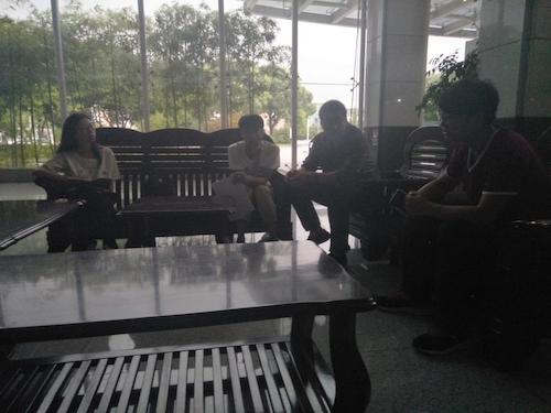 七月二十一日老王论坛
 生技162转基因社会实践小分队 讨论