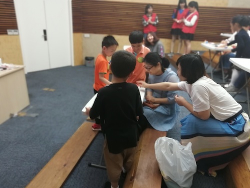 七月八日 老王论坛
 B.D.服务社 赴浙江自然博物馆'“小问号大知识”社会实践小分队 不同家庭交流7