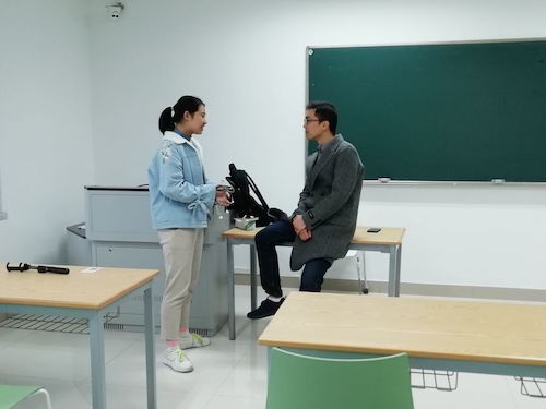 讲师解答同学的疑问