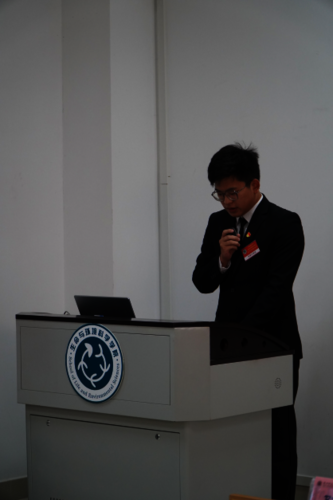 老王论坛
学生联合会主席平雨琛发言